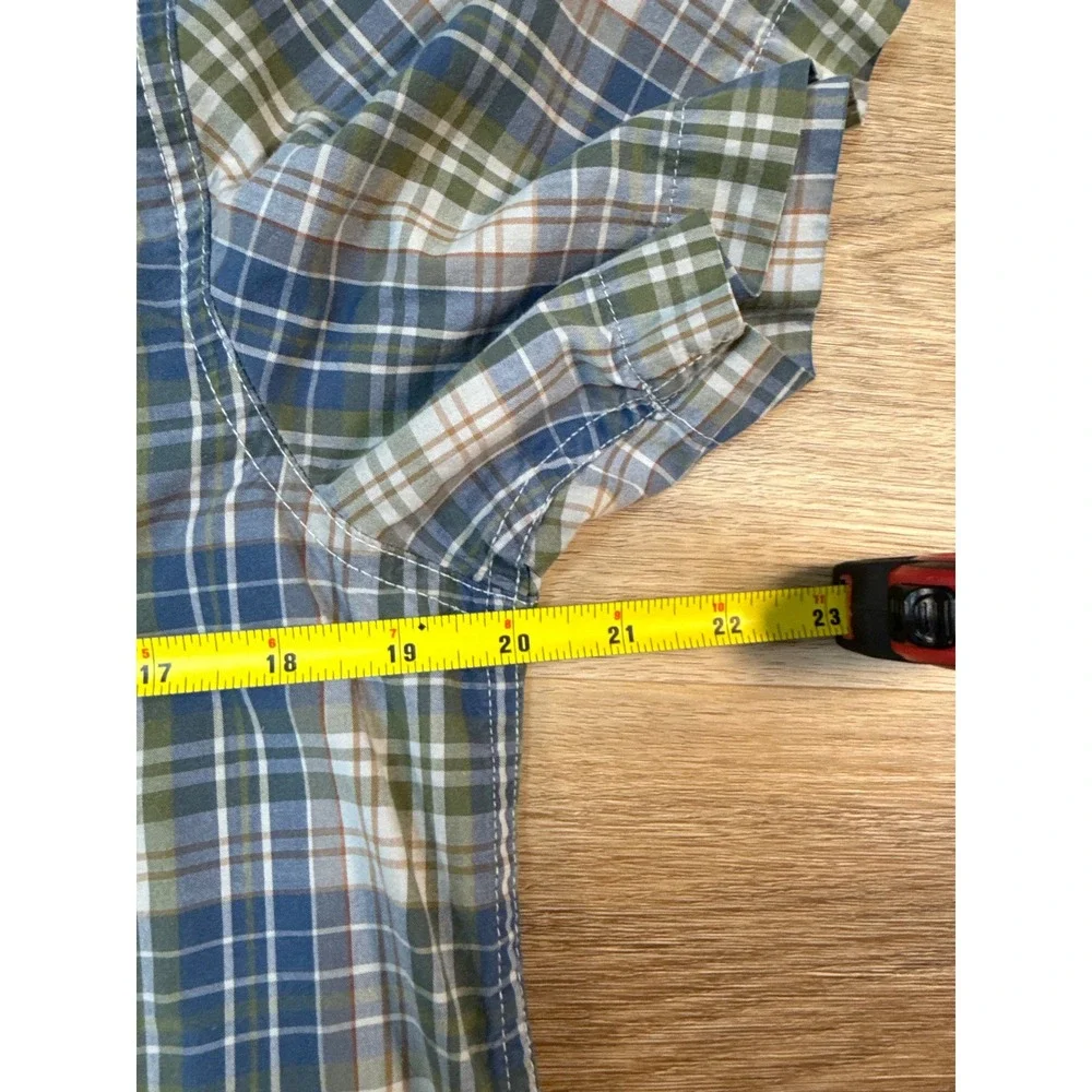 The North Face (Blue/Green) Plaid Short Sleeve Shirt Mens Medium Cotton Blend